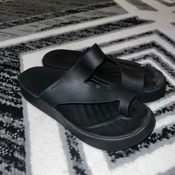 CROCS Black Slide Sandals - Picture 6 of 6